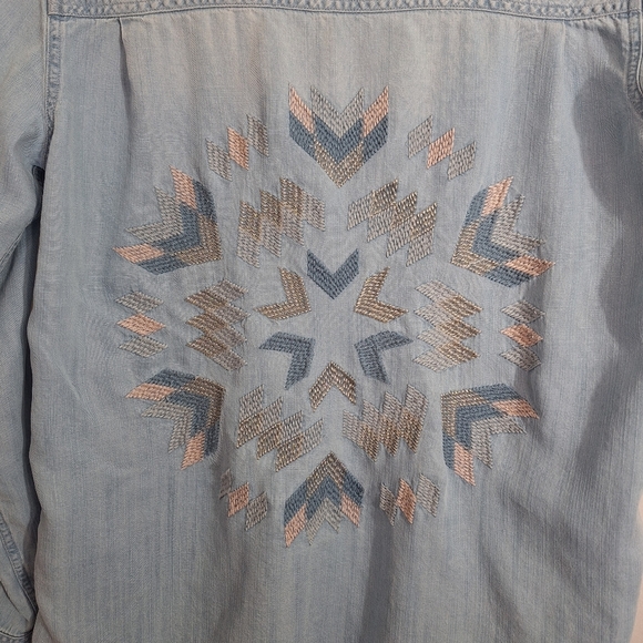 Rails Womens Long Sleeve Ingrid Light Vintage Embroidered Chambray Shirt Size M - Picture 7 of 11